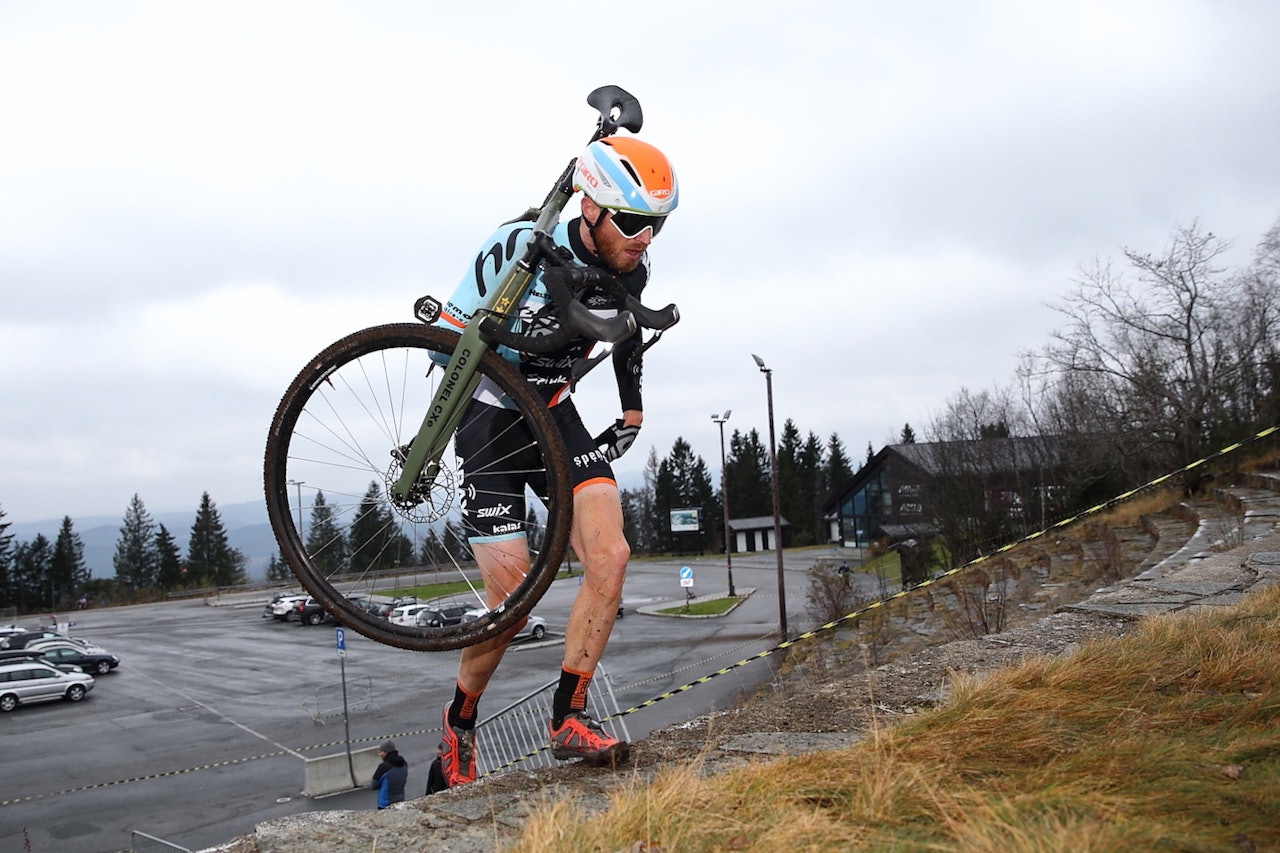 RASKEST: Morten Vaeng tok seieren på Tryvannskross i sludd og seige forhold. Foto: Ola Morken RASKEST: Morten Vaeng tok seieren på Tryvannskross i sludd og seige forhold. Foto: Ola Morken