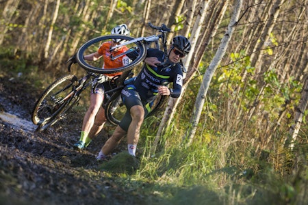 PROFF: Fra nyttår sykler Ingrid Moe fra Bergen CK for det norske profflaget Hitec Products. Her fra Norgescup i kross i Svelvik. Foto: Per-Eivind Syvertsen PROFF: Fra nyttår sykler Ingrid Moe fra Bergen CK for det norske profflaget Hitec Products. Her fra Norgescup i kross i Svelvik. Foto: Per-Eivind Syvertsen