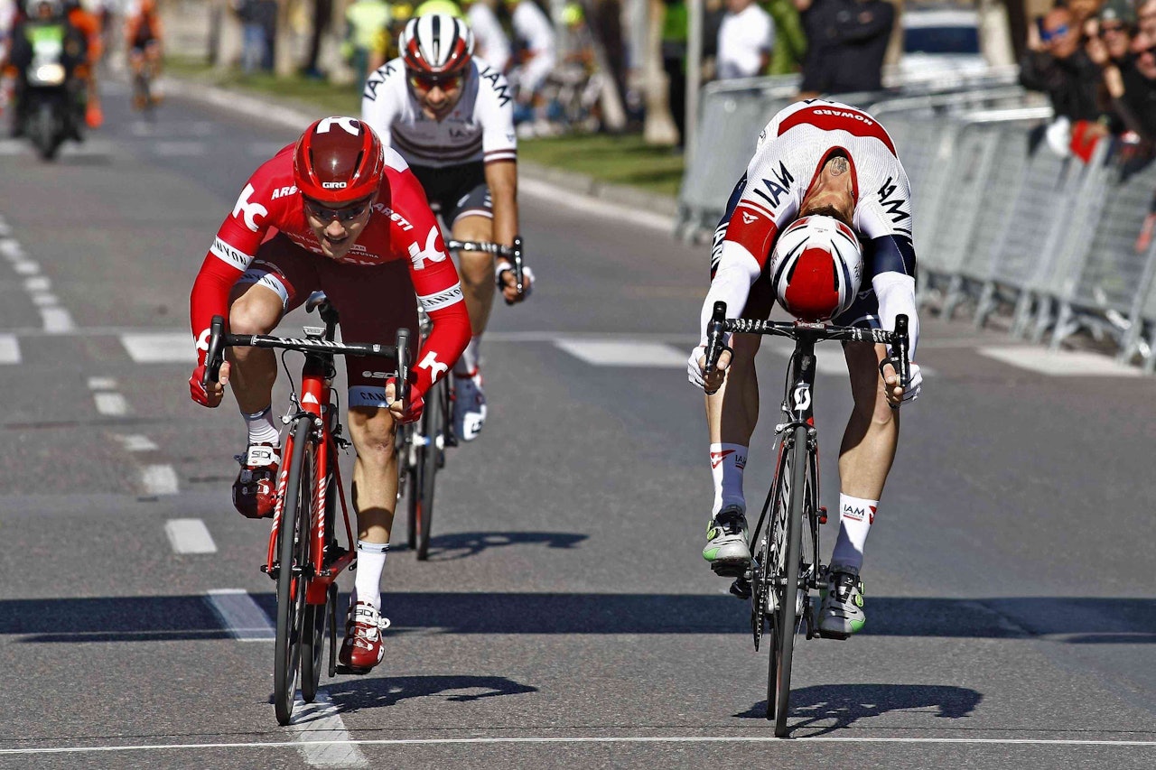 AUSTRALSK SEIER: Leigh Howard stakk av med seieren etter at hovedfeltet kjørte feil. ARKIVFOTO: Cor Vos. AUSTRALSK SEIER: Leigh Howard stakk av med seieren etter at hovedfeltet kjørte feil. ARKIVFOTO: Cor Vos.
