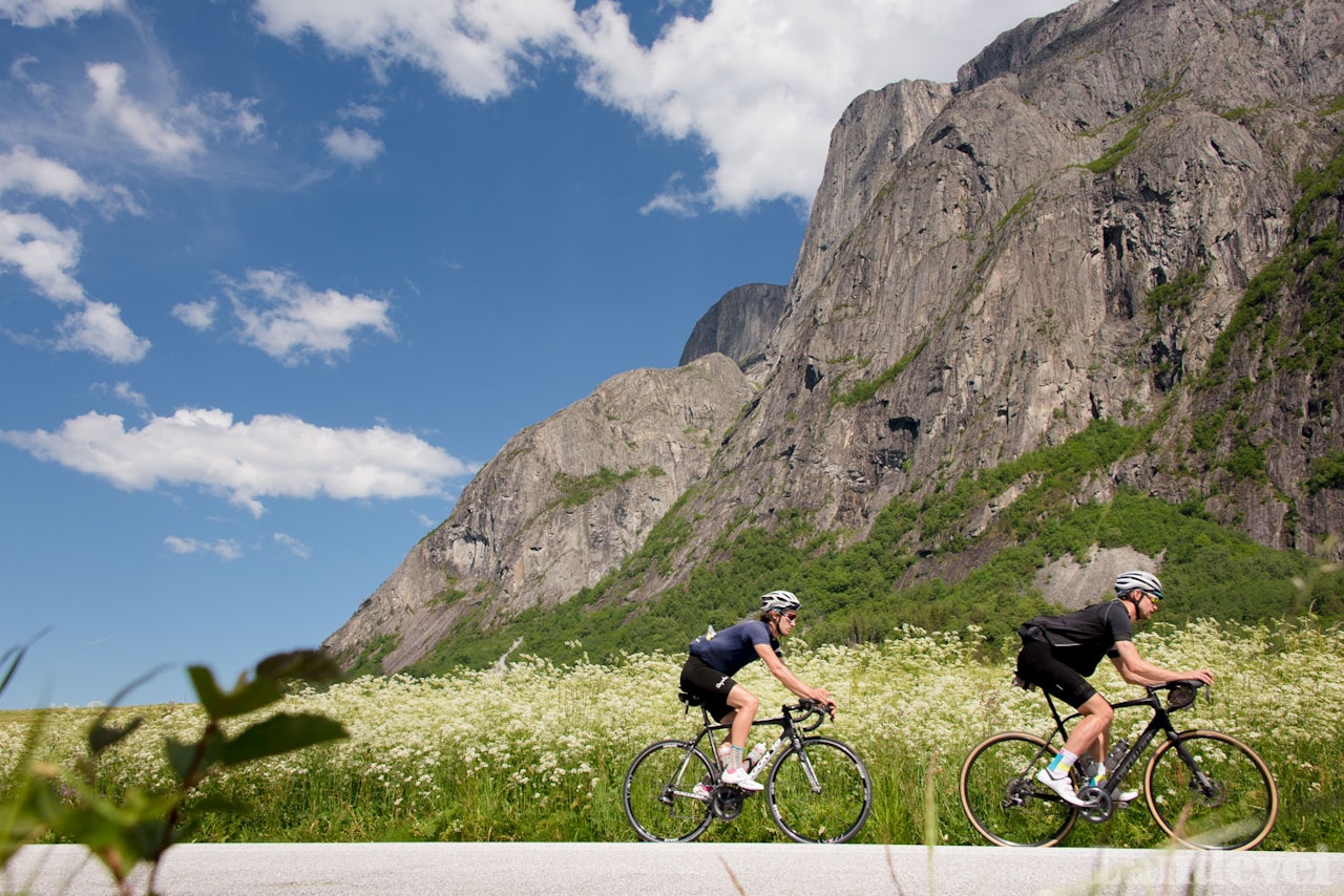 TURER SOM DETTE: Kan du lese mer om i siste utgave av Landevei. Fra Eikesdalen. Tegn abonnement nå! Foto: Henrik Alpers TURER SOM DETTE: Kan du lese mer om i siste utgave av Landevei. Fra Eikesdalen. Tegn abonnement nå! Foto: Henrik Alpers
