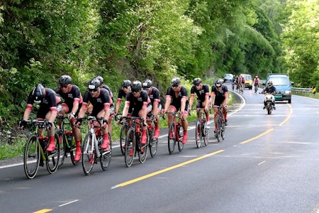 GENERALPRØVE: Mjøsa Rundt blir første, siste og eneste sjanse for de antatt sterkeste lagene til å møtes før Trondheim-Oslo, der Trønderekspressen (bildet) går for sin tredje strake seier 22. juni. Foto: Ola Morken GENERALPRØVE: Mjøsa Rundt blir første, siste og eneste sjanse for de antatt sterkeste lagene til å møtes før Trondheim-Oslo, der Trønderekspressen (bildet) går for sin tredje strake seier 22. juni. Foto: Ola Morken