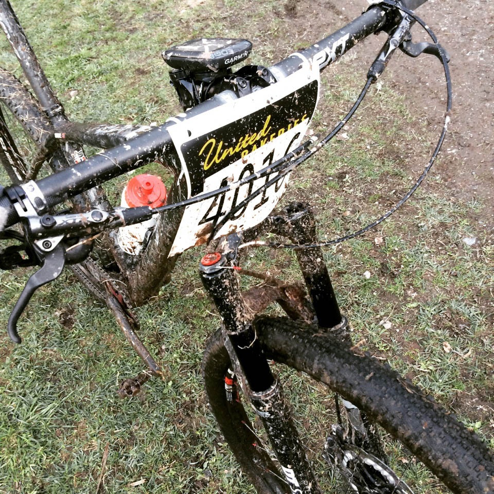 GJØRMETE START: Sverre åpnet rittsesongen på Skullerud, med UB-cup. Det ble en våt og gjørmete affære. IMG_7106_2 2