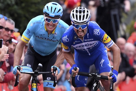 ERKERIVALER: Julien Alaphilippe og Jakob Fuglsang har fulgt hverandre som skygger i årets klassikersesong. Foto: Cor Vos.  ERKERIVALER: Julien Alaphilippe og Jakob Fuglsang har fulgt hverandre som skygger i årets klassikersesong. Foto: Cor Vos.