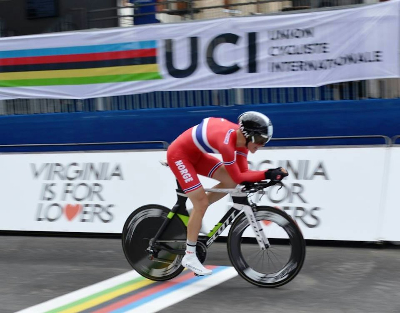 STERK TEMPO: Tobias Foss ble nummer åtte på dagens VM-tempo. Foto: Alf Mange Foss  STERK TEMPO: Tobias Foss ble nummer åtte på dagens VM-tempo. Foto: Alf Mange Foss