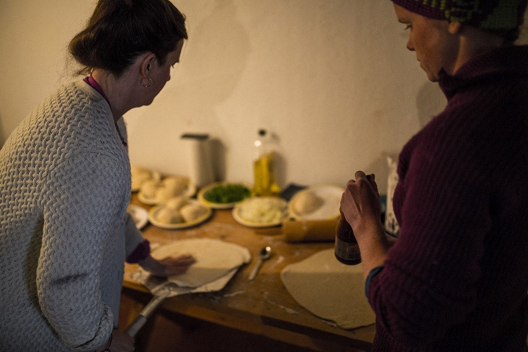 Jentene stod for totalt 44 pizza. IMG_5774