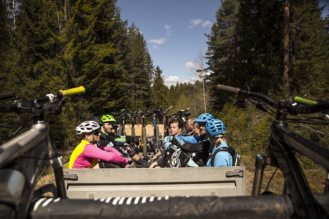 Shuttling. IMG_5956 copy