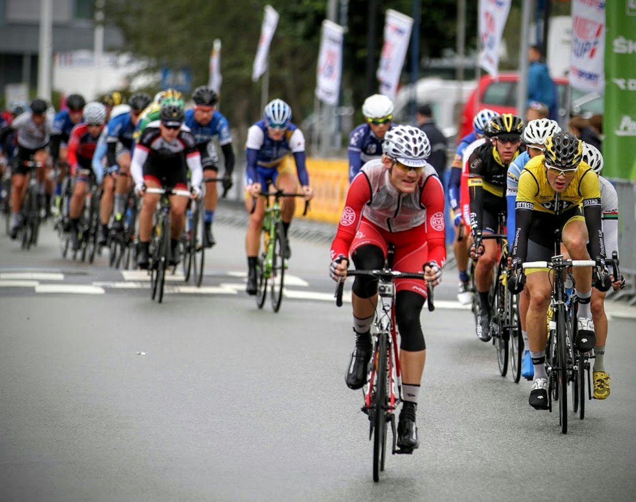 BRUDDVILLIG: Dan Erik Hansen under et av sine utallige bruddforsøk under Norgescupen i Bergen. Foto: Hans-Kristian Jacobsen BRUDDVILLIG: Dan Erik Hansen under et av sine utallige bruddforsøk under Norgescupen i Bergen. Foto: Hans-Kristian Jacobsen