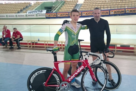 EN OG TO: Aleksander Perez (til venstre) slo Joseph Santaniello i sprintfinalen. Foto: Privat  EN OG TO: Aleksander Perez (til venstre) slo Joseph Santaniello i sprintfinalen. Foto: Privat