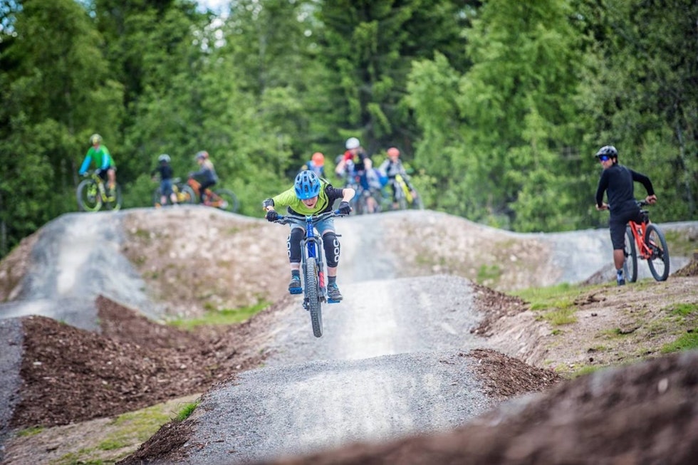 Full fart på ungdomscampen i Trysil. Foto: Terrengsykkel Ungdomscamp Ungdomscamp
