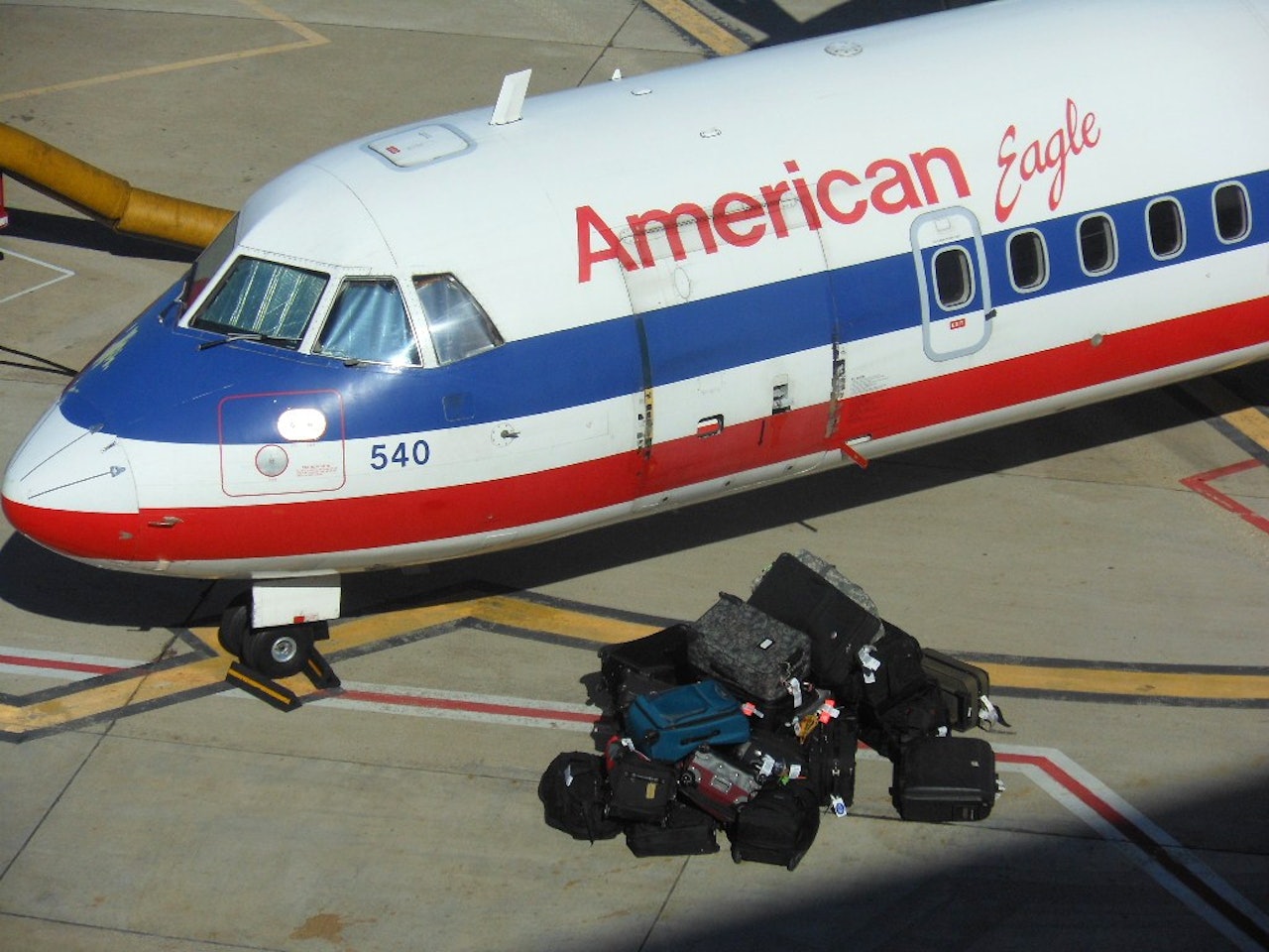 INGEN SILKEHANSKER: Amerikanerne har rykte på seg for røff bagasjebehandling. Foto: Michael Coghlan  INGEN SILKEHANSKER: Amerikanerne har rykte på seg for røff bagasjebehandling. Foto: Michael Coghlan