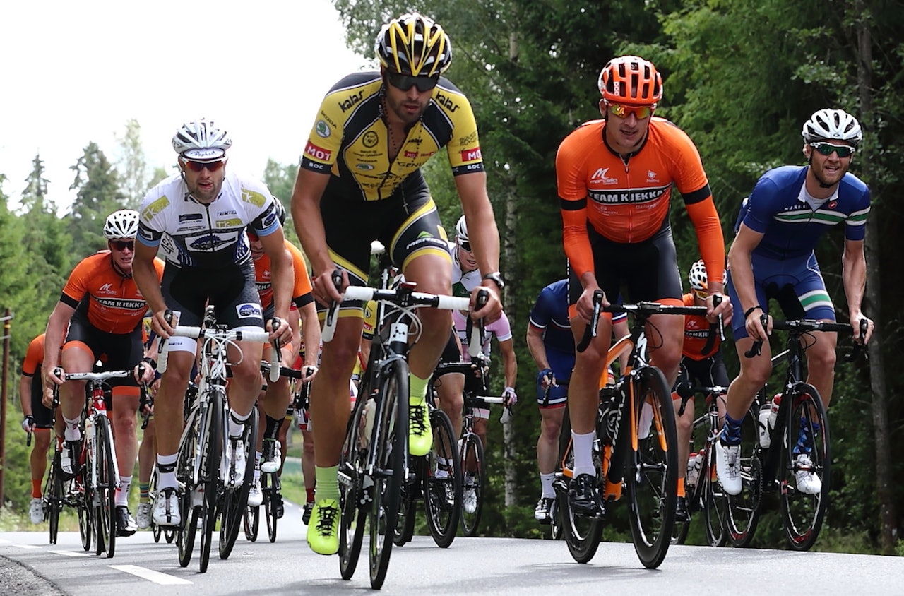 Bjørnar Volden fra Bærum og Omegn CK stakk av gårde i et brudd etter Enebakk, og det ga trøbbel for strategien til Team Kjekkas. Foto: Ola Morken Bjørnar Volden fra Bærum og Omegn CK stakk av gårde i et brudd etter Enebakk, og det ga trøbbel for strategien til Team Kjekkas. Foto: Ola Morken