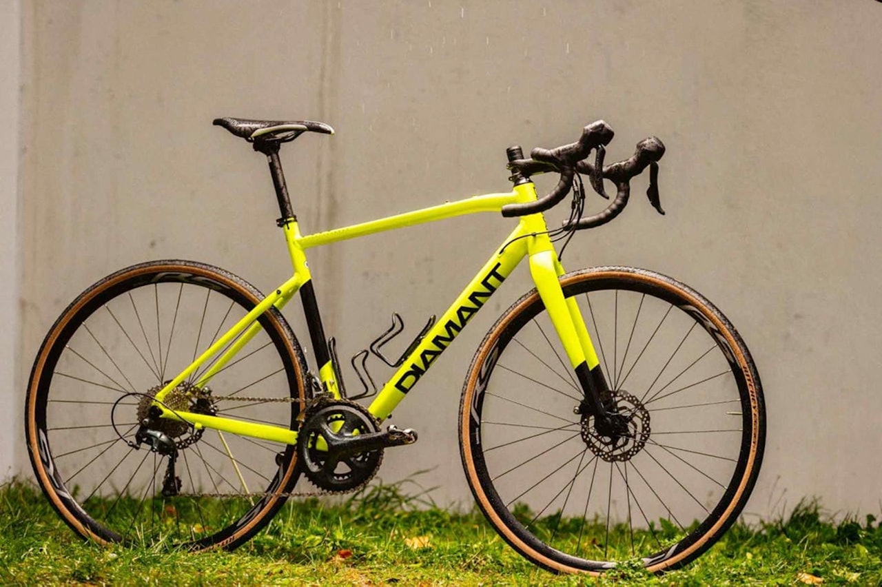 Testvinner: Diamant har hatt flere testvinnere i Landeveis historie, og mange fryktet at merket ville bli nedlagt da Gresvig ble historie. Merket blir videreført. Her en Diamant AR Tiagra. Foto: Kristoffer Kippernes. Testvinner: Diamant har hatt flere testvinnere i Landeveis historie, og mange fryktet at merket ville bli nedlagt da Gresvig ble historie. Merket blir videreført. Her en Diamant AR Tiagra. Foto: Kristoffer Kippernes.