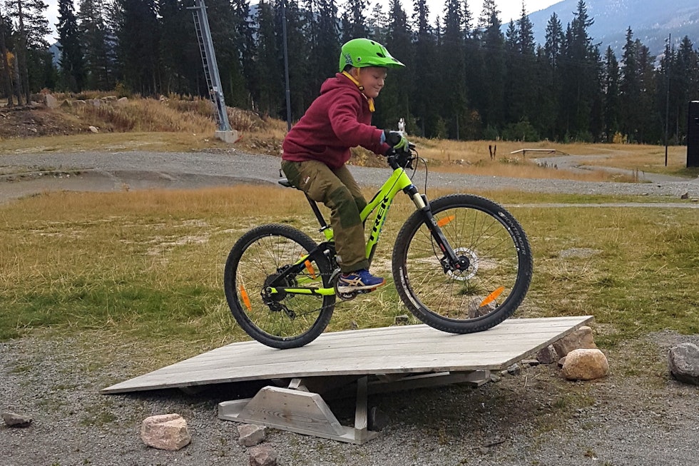 Teodor Lamø-Lundsbakken på studietur i Trysil i fjor høst. Foto: Sarah Myrseth Lamø Teodor Lamø-Lundsbakken Foto Sarah M Lamø 1400x933