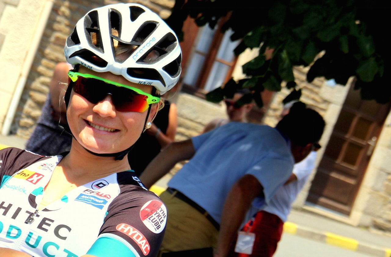 Med tredjeplassen i Sprakassen-Giro i dag er Emilie Moberg i Hitec Products første norske kvinne på verdenscuppallen. Foto: Mailys Delatte/Hitec Products Med tredjeplassen i Sprakassen-Giro i dag er Emilie Moberg i Hitec Products første norske kvinne på verdenscuppallen. Foto: Mailys Delatte/Hitec Products