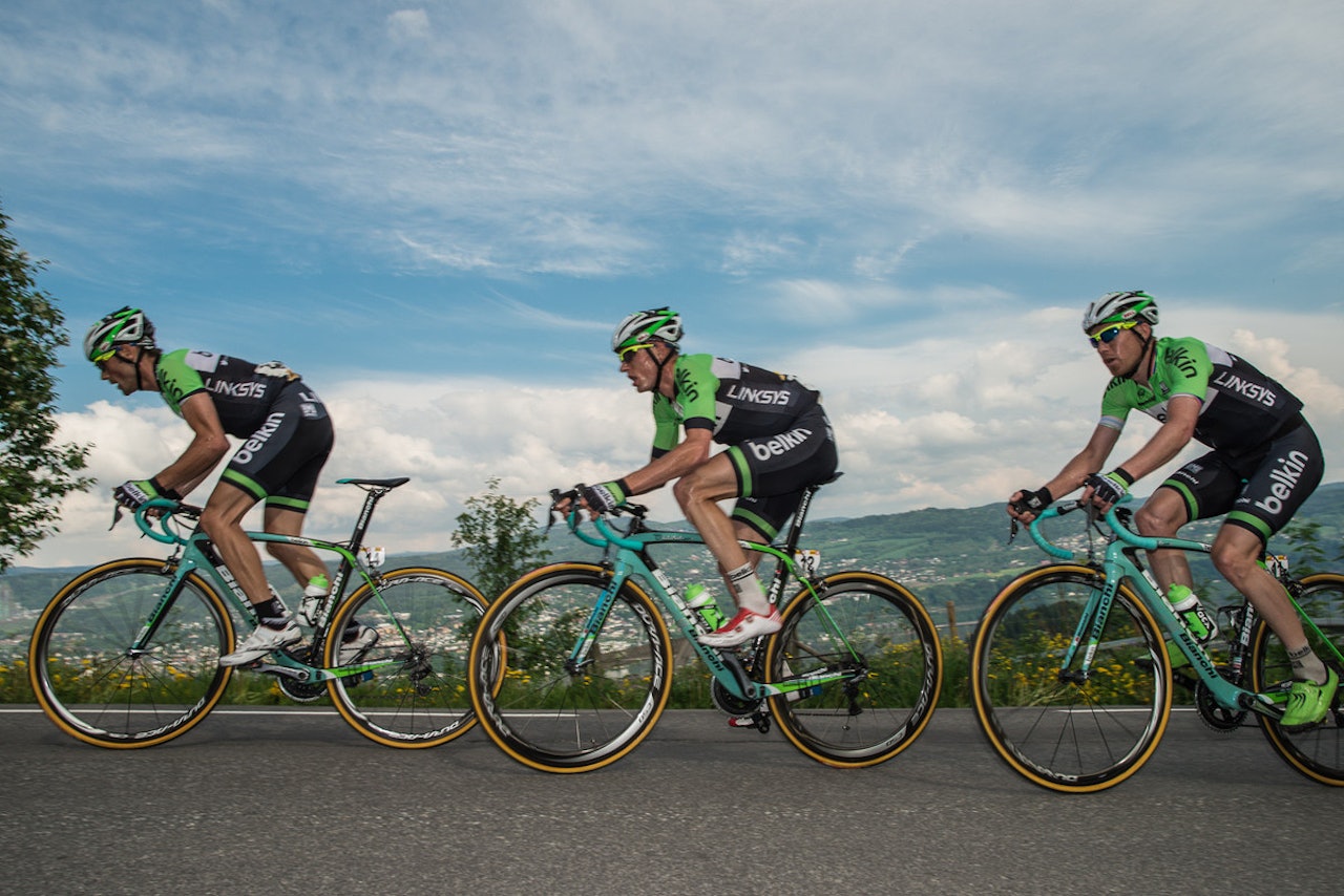 VIL KJØRE PÅ HJEMMEBANE: Lars Petter Nordhaug (bakerst) har satt Tour of Norway på ønskelisten for 2015. Foto: Kåre Dehlie Thorstad. VIL KJØRE PÅ HJEMMEBANE: Lars Petter Nordhaug (bakerst) har satt Tour of Norway på ønskelisten for 2015. Foto: Kåre Dehlie Thorstad.