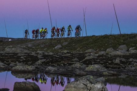 MAGISK: Ryttere på vei over Valdresflya under Jotunheimen Rundt 2018. Foto: Per-Eivind Syvertsen MAGISK: Ryttere på vei over Valdresflya under Jotunheimen Rundt 2018. Foto: Per-Eivind Syvertsen