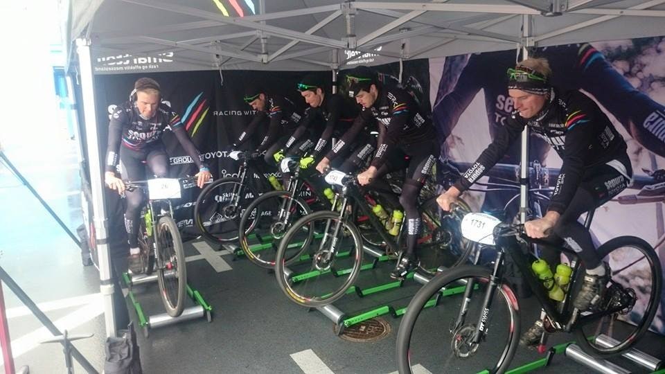 LAGINNSATS: Med fem syklister blant de 8 beste kan Sepura Toyota with Birk se seg fornøyde med Danmarksturen. Foto: Ove Sollie. LAGINNSATS: Med fem syklister blant de 8 beste kan Sepura Toyota with Birk se seg fornøyde med Danmarksturen. Foto: Ove Sollie.