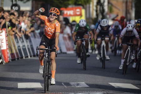 SPURTSEIER: Marianne Vos, som vant Ladies Tour of Norway i fjor, tok spurtseieren på andre etappe av rittet i dag. Foto: Cor Vos SPURTSEIER: Marianne Vos, som vant Ladies Tour of Norway i fjor, tok spurtseieren på andre etappe av rittet i dag. Foto: Cor Vos