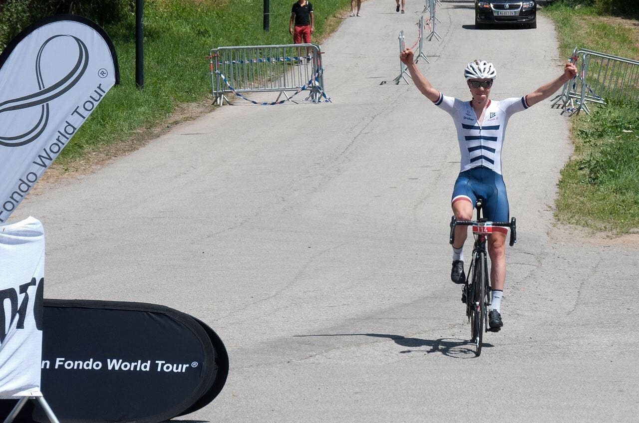 SUPERMANN: Jon Breivold har hatt en knallsesong og satte nesten ny KOM til Tryvann på tirsdag, her fra da han vant Triologi de Maurienne i fjor. Foto: Gran Fondo World Tour  SUPERMANN: Jon Breivold har hatt en knallsesong og satte nesten ny KOM til Tryvann på tirsdag, her fra da han vant Triologi de Maurienne i fjor. Foto: Gran Fondo World Tour