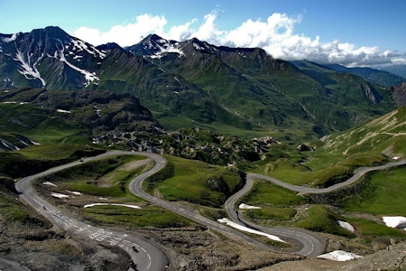 UTSATT: Rytterne får ikke syklet Galibier i år. Sjekk filmen fra området, så slipper du å savne bakken for mye! Foto: Wiki Commons. UTSATT: Rytterne får ikke syklet Galibier i år. Sjekk filmen fra området, så slipper du å savne bakken for mye! Foto: Wiki Commons.