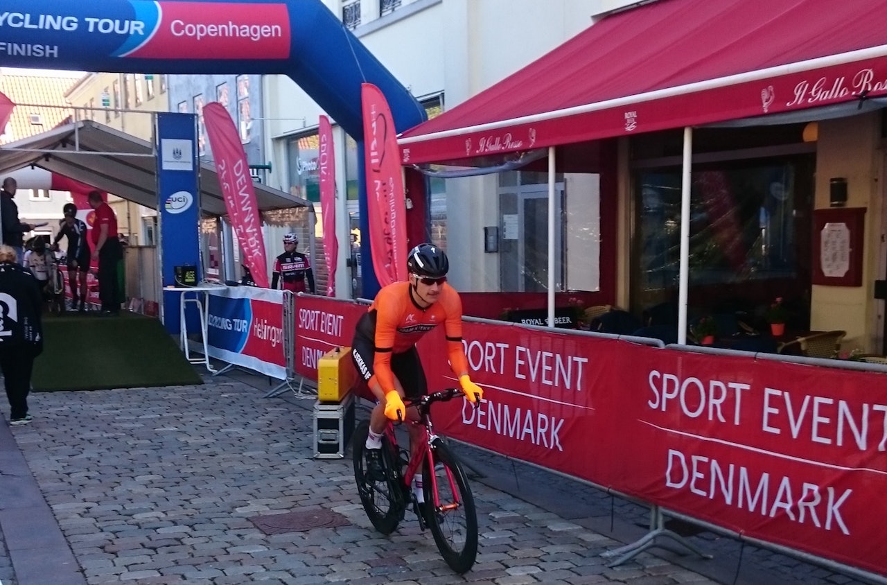 VM-KLAR: Aleksander Stijelja i Team Kjekkas kvalifiserte til Master-VM under et Gran Fondo-ritt i Danmark allerede i våres. Foto: Privat VM-KLAR: Aleksander Stijelja i Team Kjekkas kvalifiserte til Master-VM under et Gran Fondo-ritt i Danmark allerede i våres. Foto: Privat