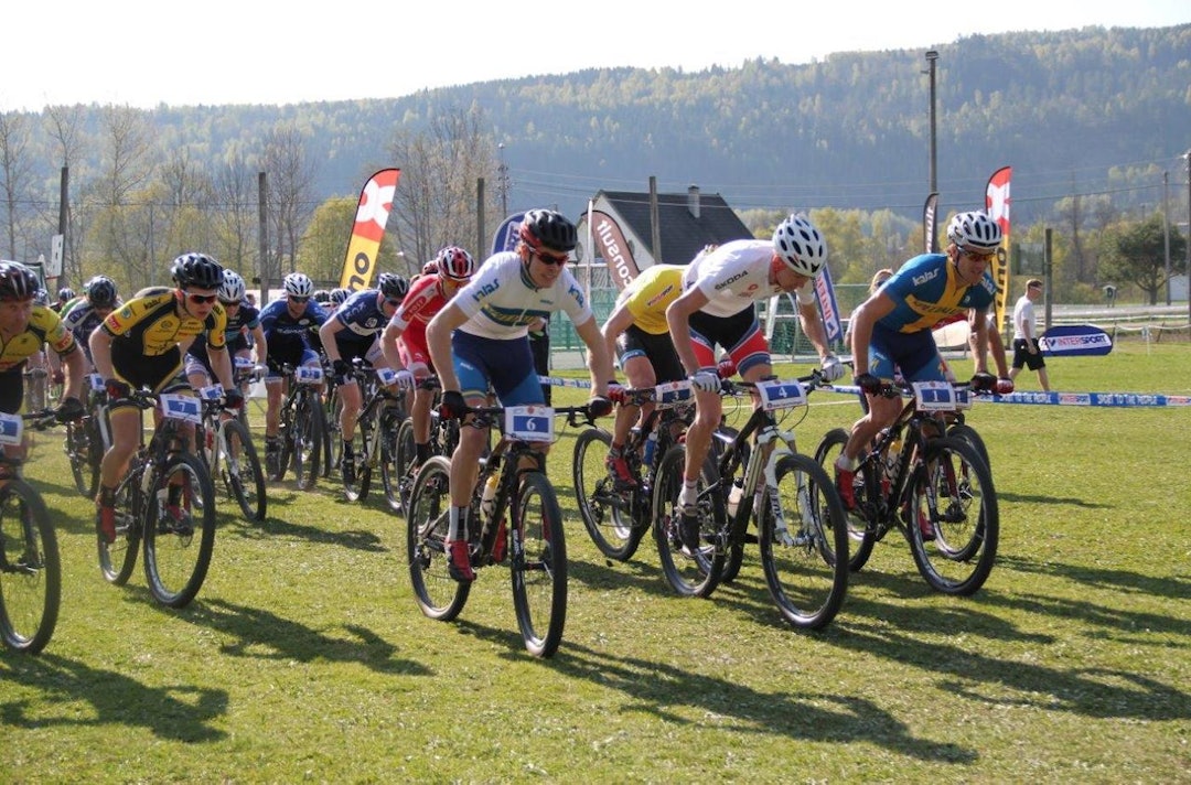 FART: Fiskum byr på flere høydemeter og en tøffere løype i år. Foto: Målfrid Ravnåsen Vangen NC Fiskum 2014 - Foto Målfrid Ravnåsen Vangen 1400x924