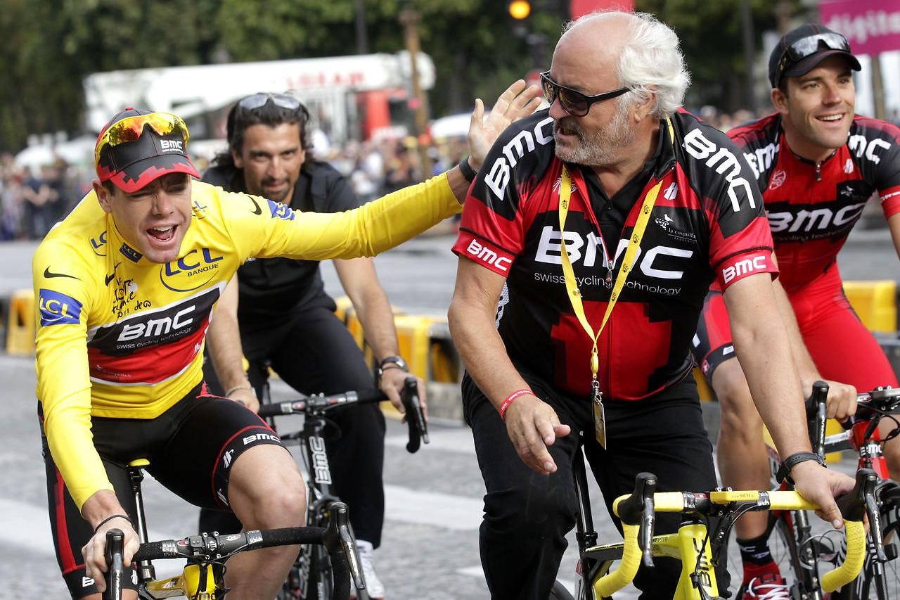 KJØPEFEST: Andy Rihs er milliardær, og finansierte blant annet Cadel Evans TDF-eventyr i 2011. Han er en viktig finansiell bidragsyter i sporten. Foto: Cor Vos. KJØPEFEST: Andy Rihs er milliardær, og finansierte blant annet Cadel Evans TDF-eventyr i 2011. Han er en viktig finansiell bidragsyter i sporten. Foto: Cor Vos.