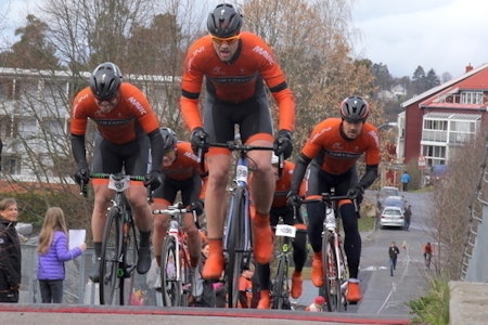 KJEKKAS vant Enebakk Rundt. Nå vil de vinne Kristiansand-Hovden i mann mot mann mot de lokale topplagene.Rekorden skal holdes på Østlandet, mener laget. Foto: Ingeborg Scheve KJEKKAS vant Enebakk Rundt. Nå vil de vinne Kristiansand-Hovden i mann mot mann mot de lokale topplagene.Rekorden skal holdes på Østlandet, mener laget. Foto: Ingeborg Scheve