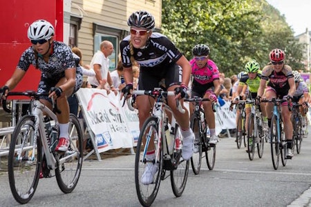 ACTION: Det mangler ikke på innsats hos damene, og årets utgave av Ladies Tour of Norway blir enda heftigere enn de to første. Foto: Eventfotografene ACTION: Det mangler ikke på innsats hos damene, og årets utgave av Ladies Tour of Norway blir enda heftigere enn de to første. Foto: Eventfotografene