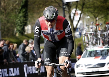 TUNG DAG PÅ JOBBEN: Det ble dessverre ingen suksess for Edvald Boasson Hagen på dagens etappe i Tour of Norway. Foto: Cor Vos. 