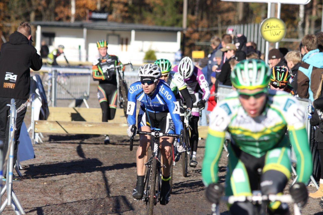 FEST: Til helgen starter NorgesCupen i sykkelkross. Landeveis-og terrengeliten møtes til dyst. Foto: Marton Digernes. FEST: Til helgen starter NorgesCupen i sykkelkross. Landeveis-og terrengeliten møtes til dyst. Foto: Marton Digernes.