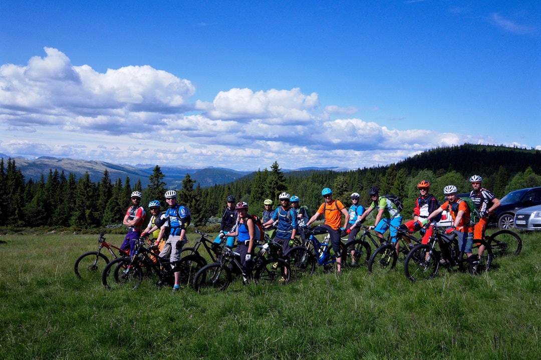 Felles guidede turer skal det bli mer av på Livestock både i sommer og framover. Foto: Øystein Jensen Bike and train Foto Øystein Jensen 1400x933