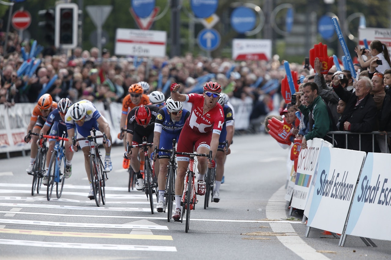 TILBAKE PÅ TOPP: Alexander Kristoff tok en flott seier i dagens Rund um den Finanzplatz Eschborn-Frankfurt. Foto: Cor Vos. TILBAKE PÅ TOPP: Alexander Kristoff tok en flott seier i dagens Rund um den Finanzplatz Eschborn-Frankfurt. Foto: Cor Vos.