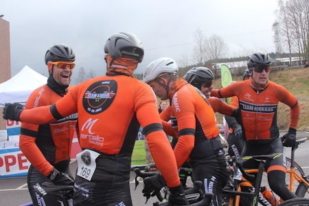 Stor glede i Team Kjekkas da seieren var et faktum. Foto: Ingeborg Scheve Stor glede i Team Kjekkas da seieren var et faktum. Foto: Ingeborg Scheve