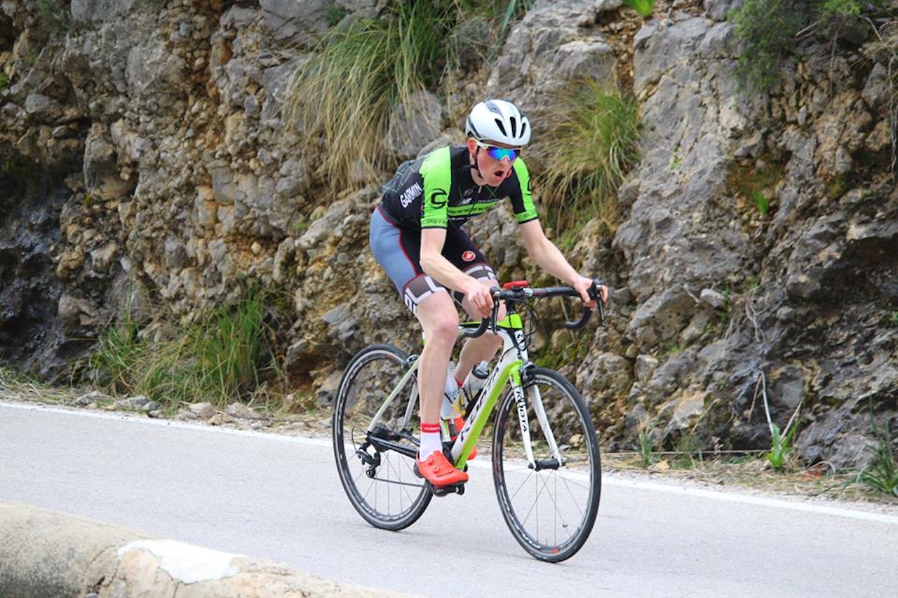 KOM-JEGER: Britiske George Corbin holder flere av de gjeveste KOMene i Bergen. Bildet er for ordens skyld fra Mallorca. Foto: Privat. KOM-JEGER: Britiske George Corbin holder flere av de gjeveste KOMene i Bergen. Bildet er for ordens skyld fra Mallorca. Foto: Privat.