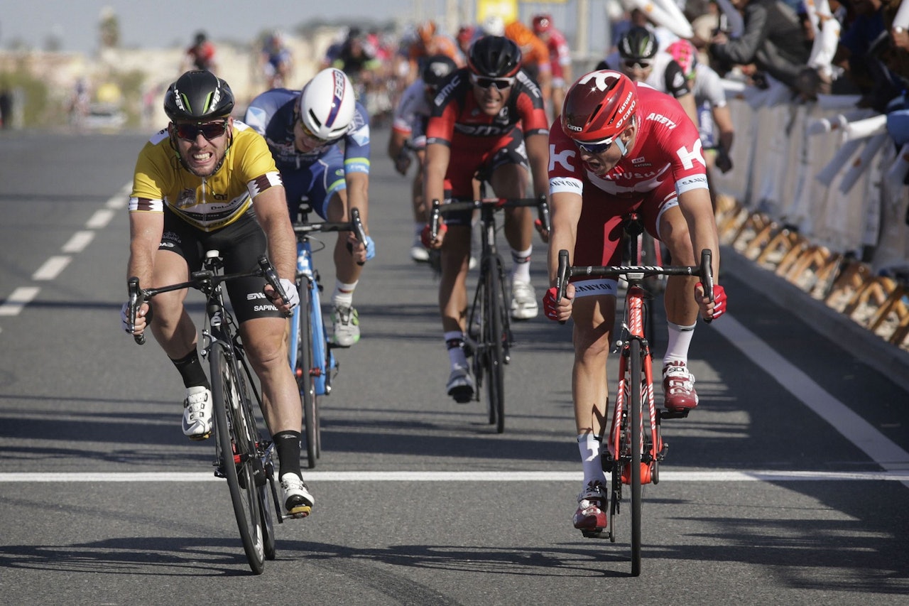 CLOSE RACE: Alexander Kristoff hadde de nødvendige centimeterne på sin side i duell med Mark Cavendish. Foto: Cor Vos. 