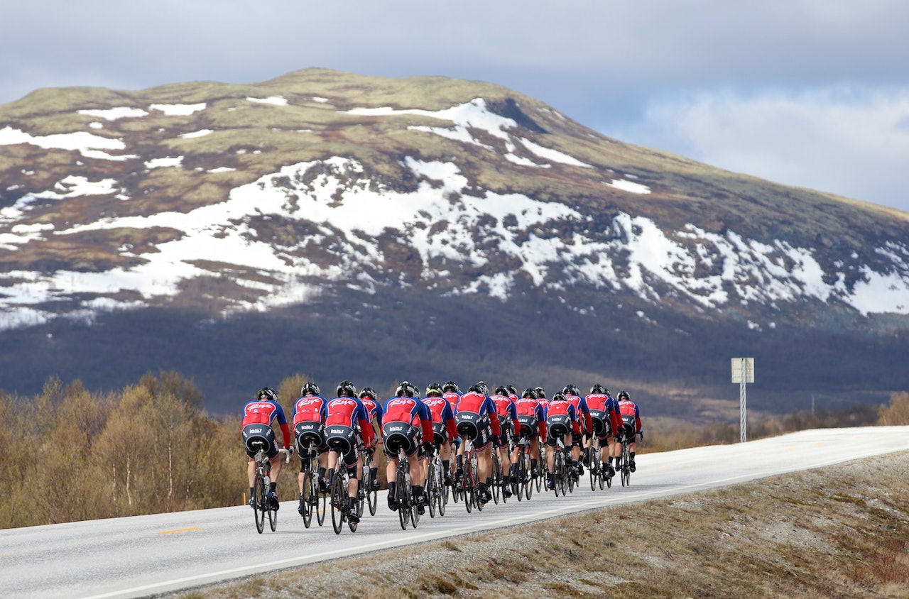 RYE EXPRESSEN hadde nesten alle mann med seg over fjellet. Det var nøkkelen til seier på det 550km lange rittet. Foto: Ola Morken RYE EXPRESSEN hadde nesten alle mann med seg over fjellet. Det var nøkkelen til seier på det 550km lange rittet. Foto: Ola Morken