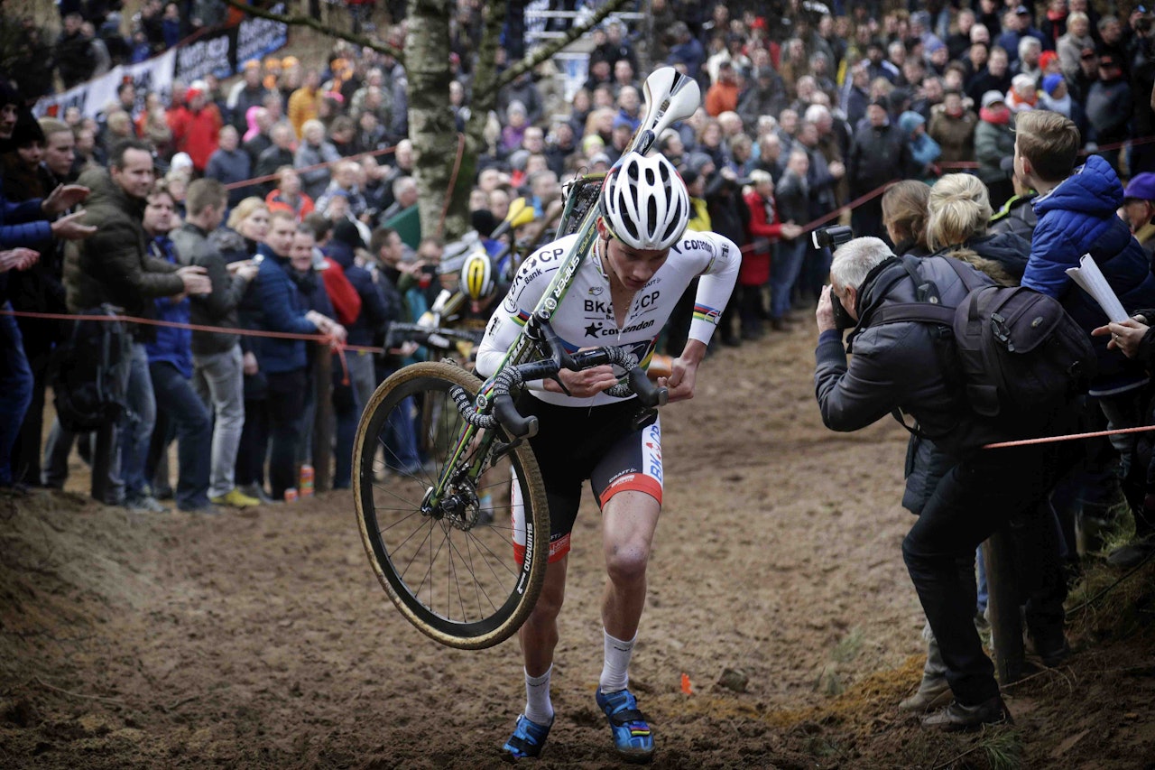 SUVEREN: Mathieu van der Poel vant generalprøven til VM overlegent. Foto: Cor Vos. SUVEREN: Mathieu van der Poel vant generalprøven til VM overlegent. Foto: Cor Vos.