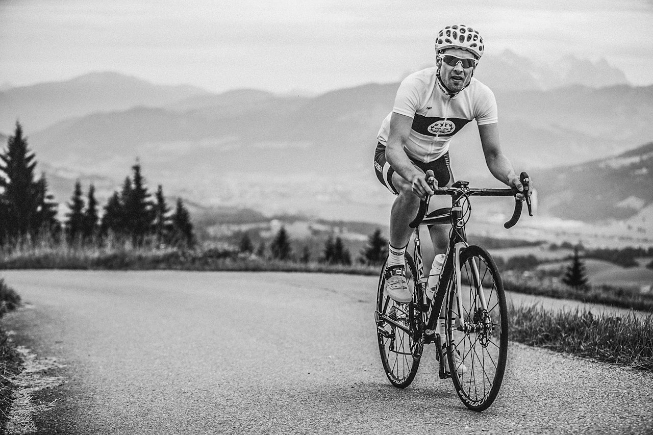 PRESTASJON: I åtte måneder har vår freelancer Marcus Liebold trent for å komme i form til rittsesongen. Nå er dagen kommet. Foto: Cannondale. PRESTASJON: I åtte måneder har vår freelancer Marcus Liebold trent for å komme i form til rittsesongen. Nå er dagen kommet. Foto: Cannondale.