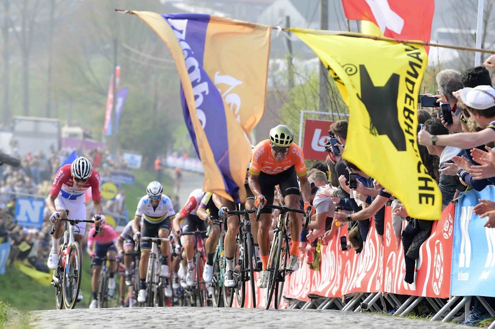 AVGJØRENDE: Oude Kwaremont, ofte avgjørende i Flandern rundt. Foto: Cor Vos. oude kwaremont