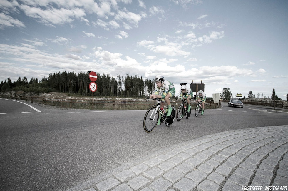 DRAG: Alexander Perez fra Lillehammer CK tauer i front.