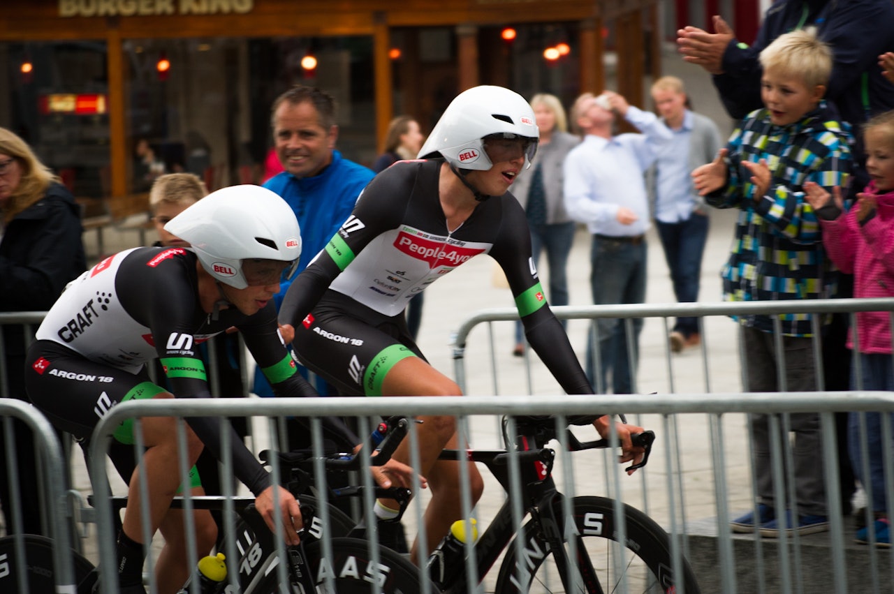 ROT: Det begynte på papiret bra, men flere ryttere forteller nå om turbulens i Team People4you-Unaas Cycling. Laget legges ned etter ett år. Foto: Henrik Alpers ROT: Det begynte på papiret bra, men flere ryttere forteller nå om turbulens i Team People4you-Unaas Cycling. Laget legges ned etter ett år. Foto: Henrik Alpers