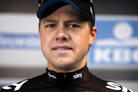 SNILL SOM DAGEN ER LANG? Det er vanskeligere å finne hyggeligere typer enn Edvald Boasson-Hagen, men uten et sterkt konkurranseinstinkt hadde han aldri blitt en av Norges aller største sykkelryttere gjennom tidende. FOTO: Cor Vos UTE: Edvald Boasson Hagen har nå stått av Giro d'Italia. Foto: Cor Vos