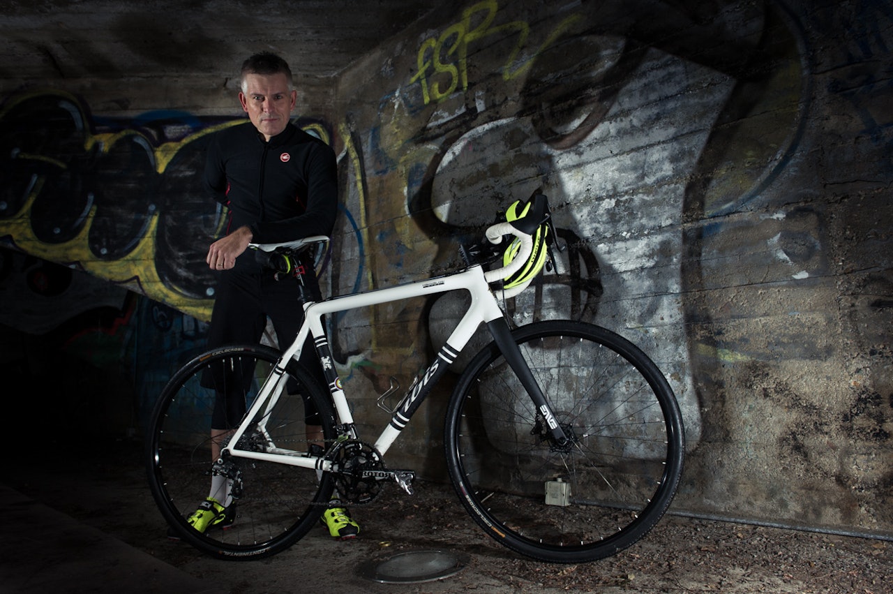 RØFF: Hvit og svart ramme gjør det ofte litt enklere å finne passende deler. Mortens Ibis Hakkalügi Disc er et komplett og lekkert byggverk. RØFF: Hvit og svart ramme gjør det ofte litt enklere å finne passende deler. Mortens Ibis Hakkalügi Disc er et komplett og lekkert byggverk.