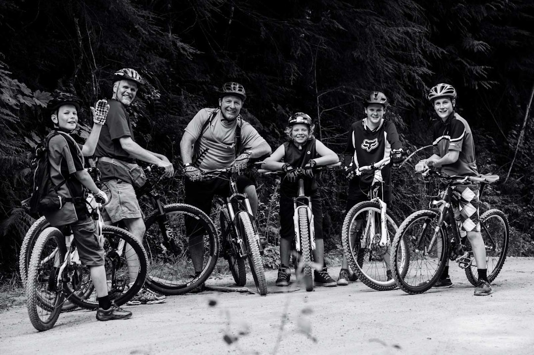 NY GENERASJON: Den lokale sykkelklubben SORCA arrangerer ungdomsturer på stiene. Squamish-Canada-Sti-4