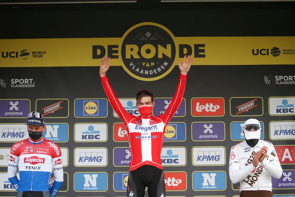 FØRSTE MONUMENTSEIER: Kasper Asgreen ble nummer to i 2019-utgaven av Flandern rundt. Søndag sto han på toppen av podiet. Foto: Cor Vos flandern rundt 2021 kasper asgreen