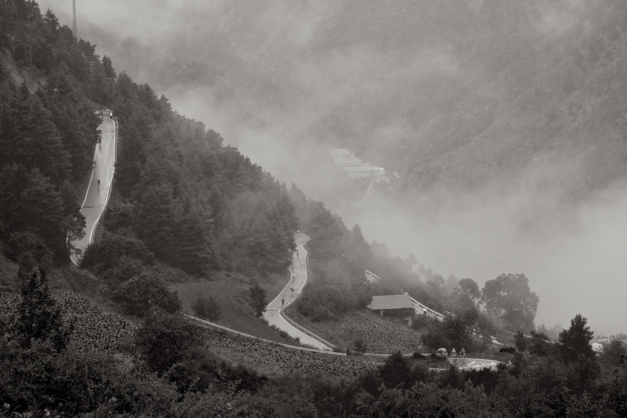 VILLT & VAKKERT: Spania kan friste med svært variert landskap, og noen av Europa's aller bratteste bakker - her fra Collada de la Gallina. VILLT & VAKKERT: Spania kan friste med svært variert landskap, og noen av Europa's aller bratteste bakker - her fra Collada de la Gallina.