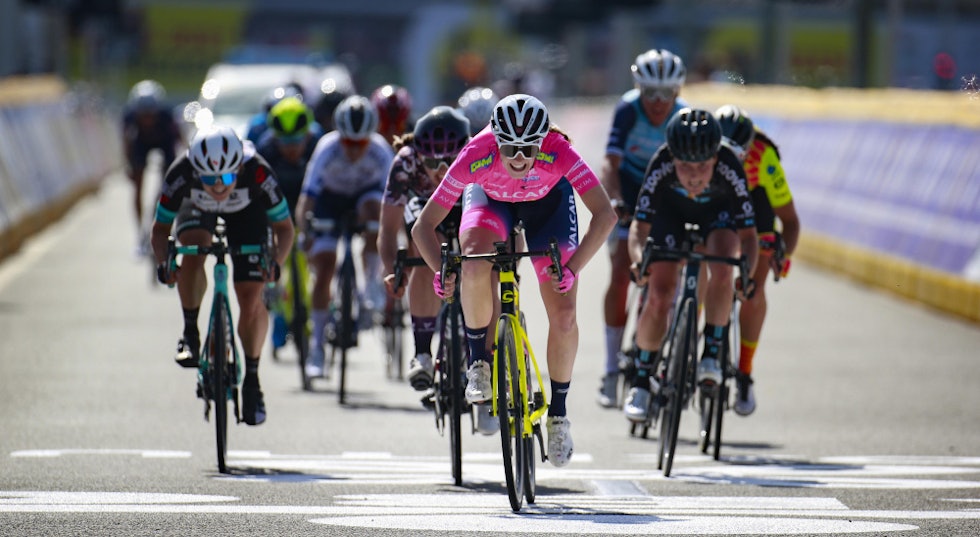 LITT SKUFFET: Stine Borgli skulle gjerne spurtet bedre mot slutten av Dwars door Vlaanderen. Foto: Cor Vos stine borgli dwars door vlaanderen 2021 3