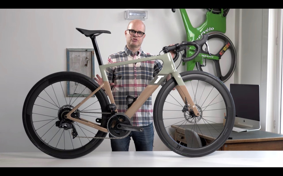 MANNEN BAK: Sånn ser han altså ut Gerard Vroomen, mannen bak Cervelo, Open og 3Ts sykler. 3T Exploro Max Race