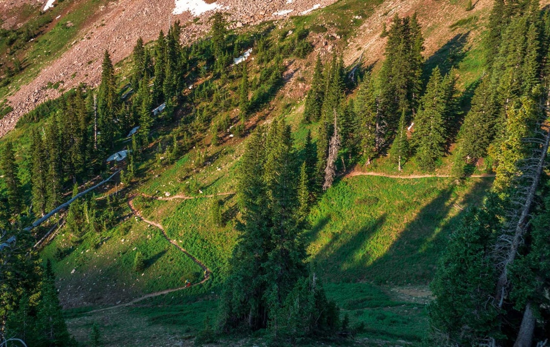 Morgengry: En grytidlig morgen på vei opp til toppen av Burro Pass på The Whole Enchilada. Den første delen av nedkjøringen var bedre enn ord kan forklare. Stisykling-i-USA-Roadtrip-4